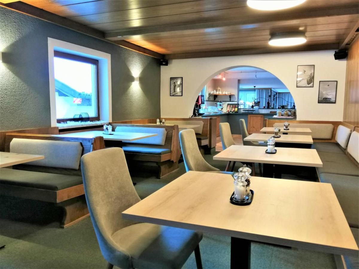 Hotel Laerchenhof 카우넬탈 외부 사진