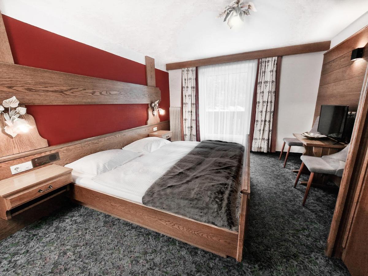 Hotel Laerchenhof 카우넬탈 외부 사진