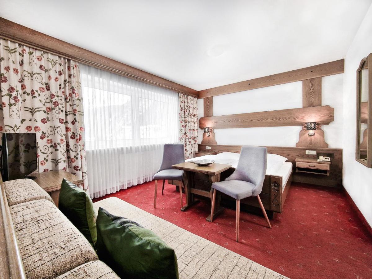 Hotel Laerchenhof 카우넬탈 외부 사진