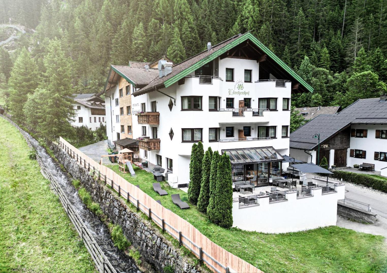 Hotel Laerchenhof 카우넬탈 외부 사진